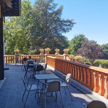 Chateau Mont Suzey Yvoy-le-Marron Bagian luar foto