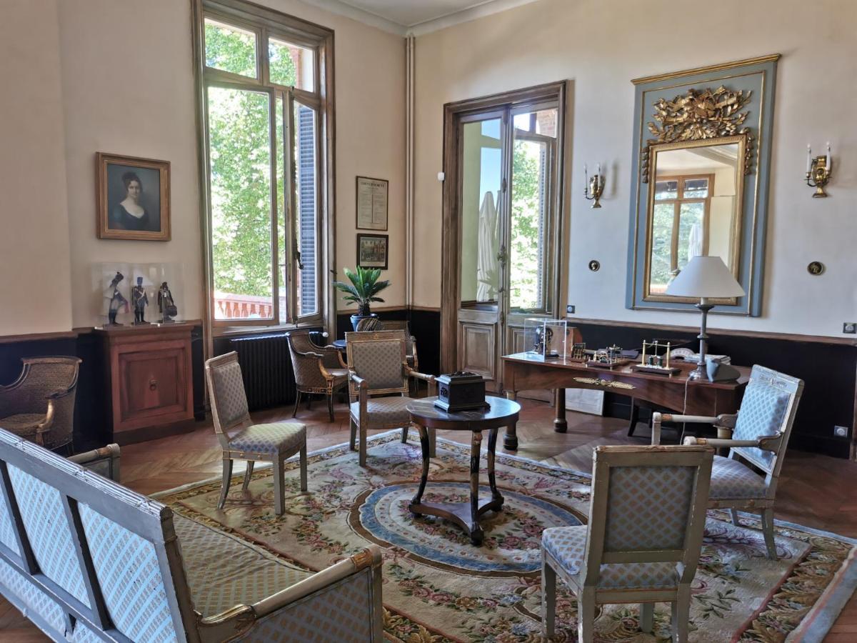 Chateau Mont Suzey Yvoy-le-Marron Bagian luar foto