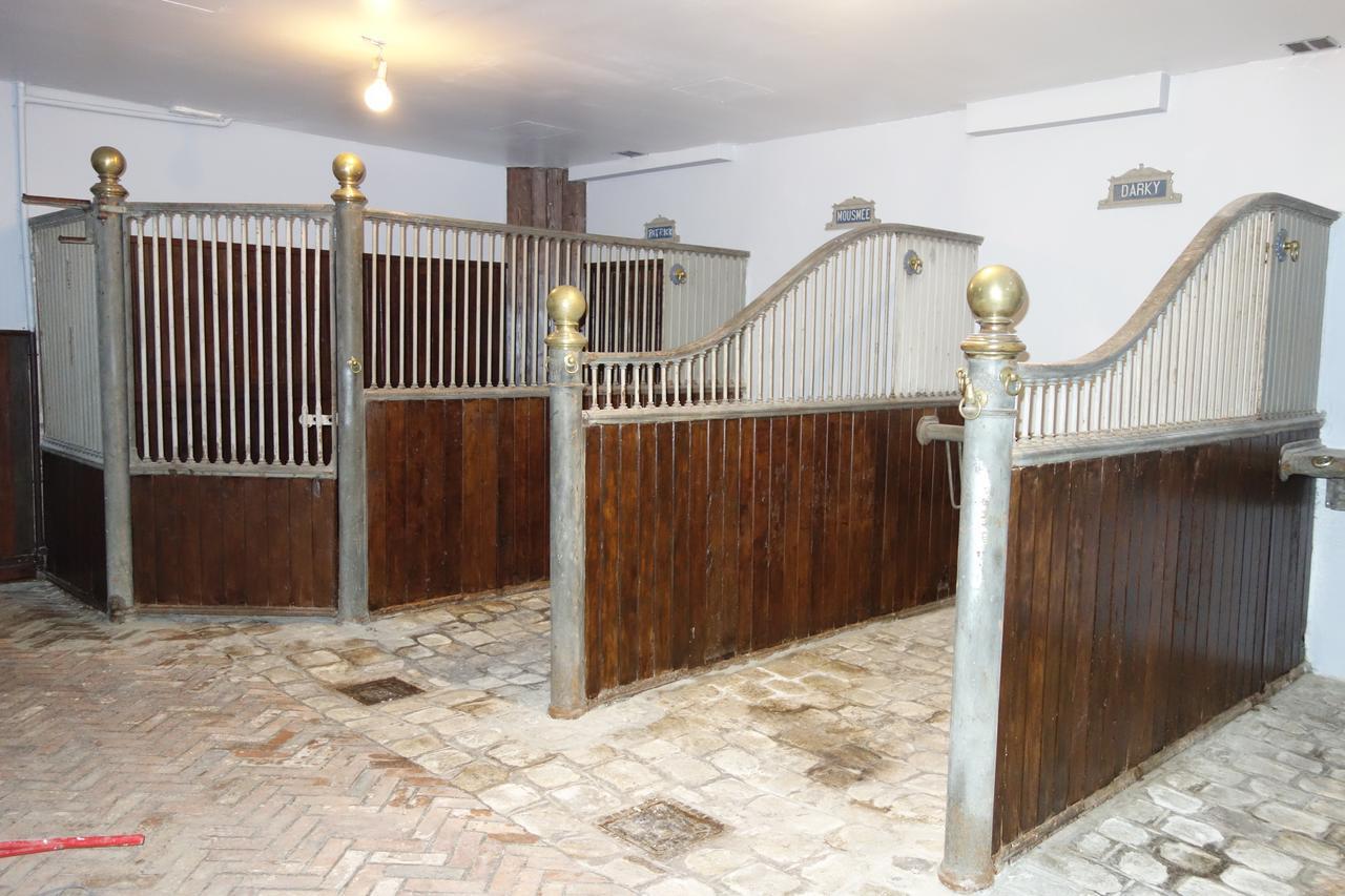 Chateau Mont Suzey Yvoy-le-Marron Bagian luar foto